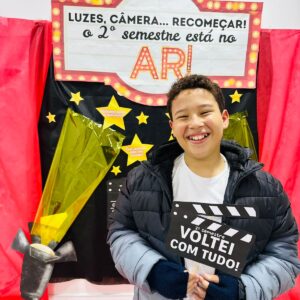 Painel Volta às Aulas — Tema Cinema: “Luzes, Câmera... Recomeçar!”